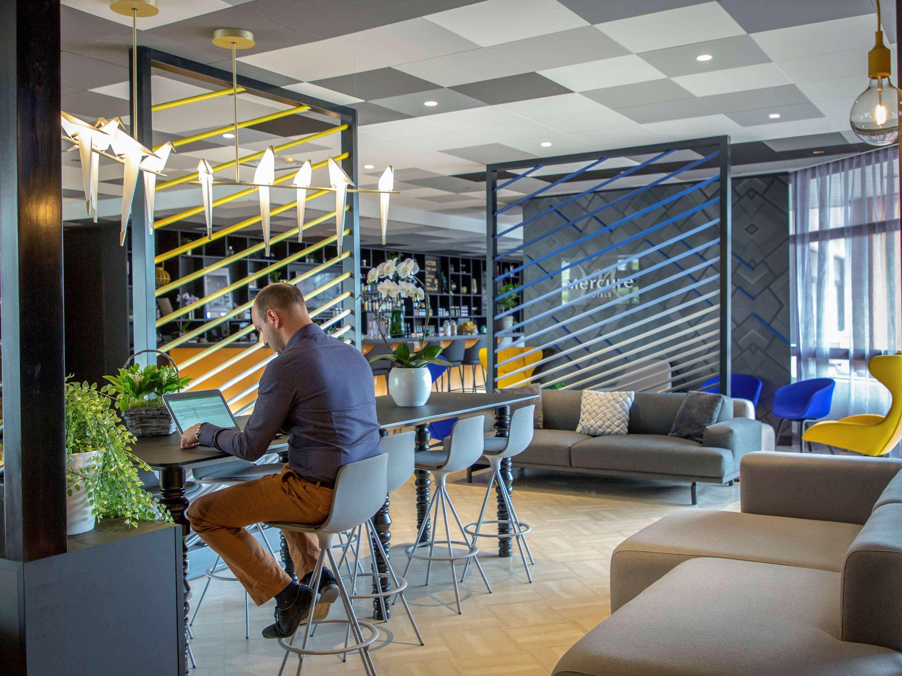 Mercure Hyères Centre Côte d'Azur Extérieur photo