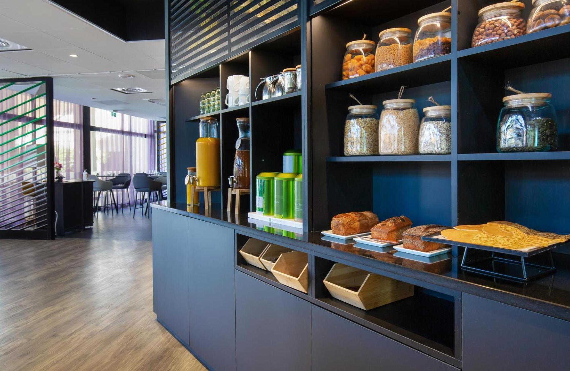 Mercure Hyères Centre Côte d'Azur Extérieur photo