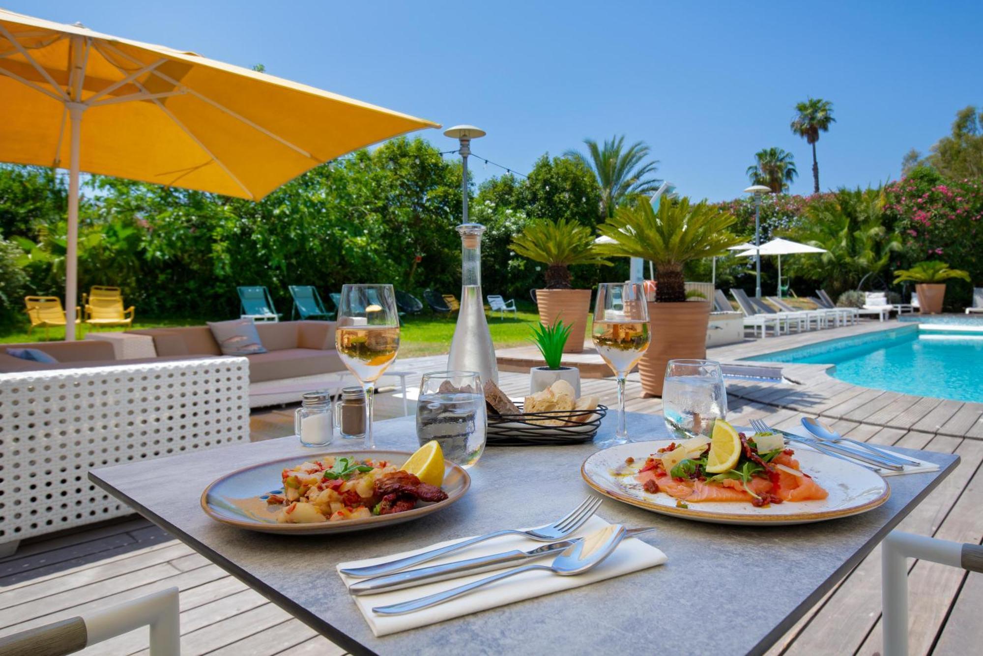 Mercure Hyères Centre Côte d'Azur Extérieur photo