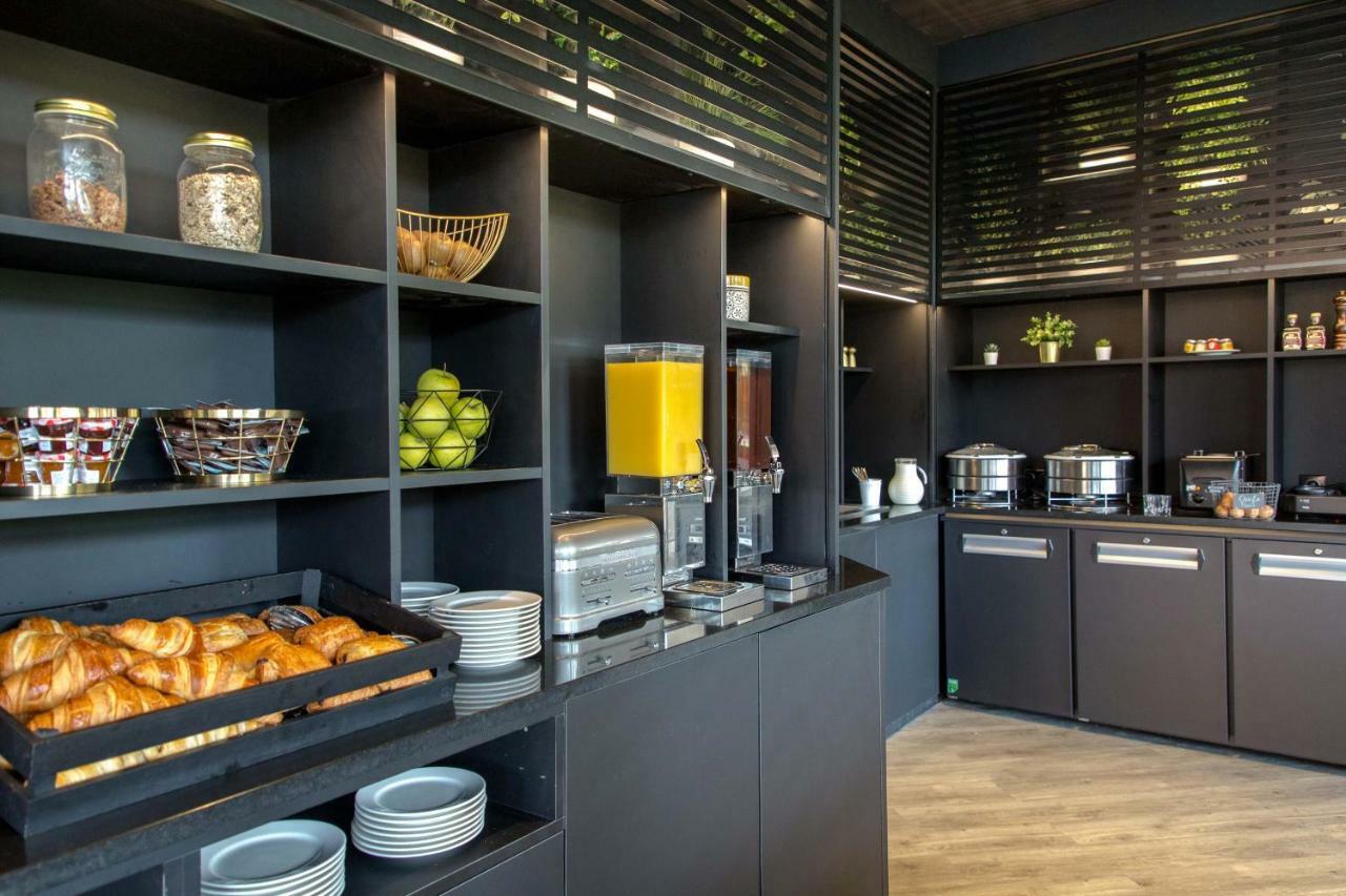 Mercure Hyères Centre Côte d'Azur Extérieur photo