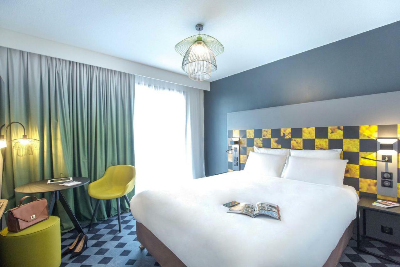 Mercure Hyères Centre Côte d'Azur Extérieur photo